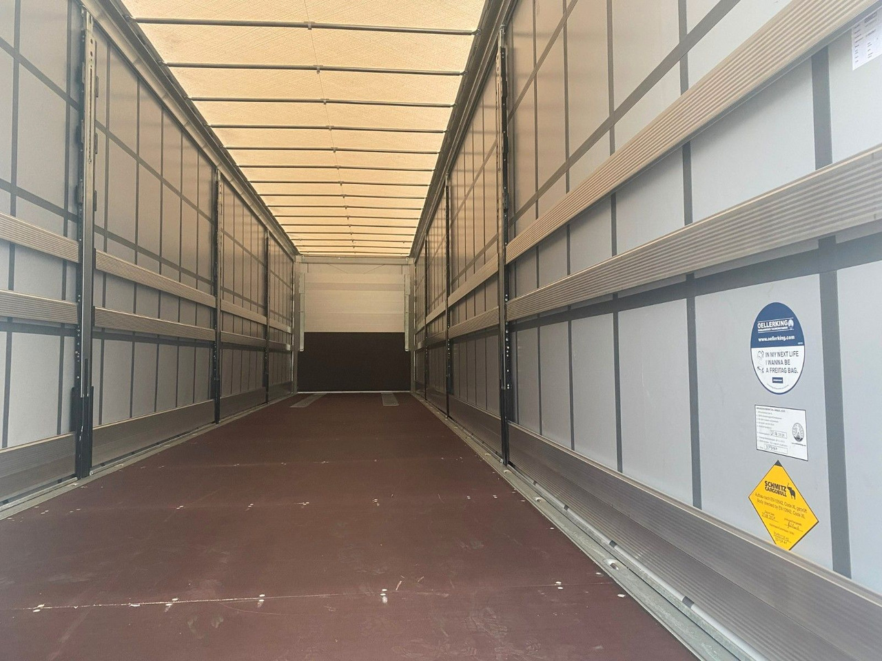 Schmitz Cargobull SCS 24/L - Bald Verfügbare - Curtainsider semi-trailer: picture 3 Schmitz Cargobull SCS 24/L - Bald Verfügbare - Curtainsider semi-trailer: picture 3