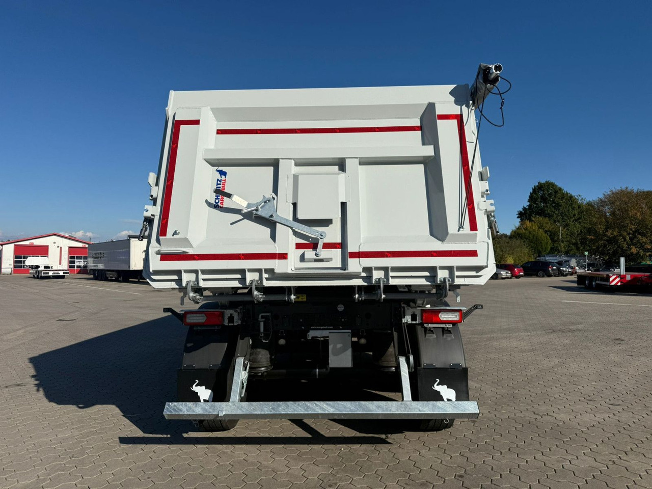 Schmitz Cargobull SKI 24 SL 7.2 3-Achs Alu Mulde 27m³ Sofort Verfü - Tipper semi-trailer: picture 5 Schmitz Cargobull SKI 24 SL 7.2 3-Achs Alu Mulde 27m³ Sofort Verfü - Tipper semi-trailer: picture 5
