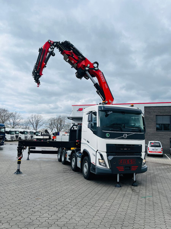 Volvo FH 500 8x4 Kran F820 RA2.27 Jib & Winde Sofort - Dropside/ Flatbed truck, Crane truck: picture 3 Volvo FH 500 8x4 Kran F820 RA2.27 Jib & Winde Sofort - Dropside/ Flatbed truck, Crane truck: picture 3