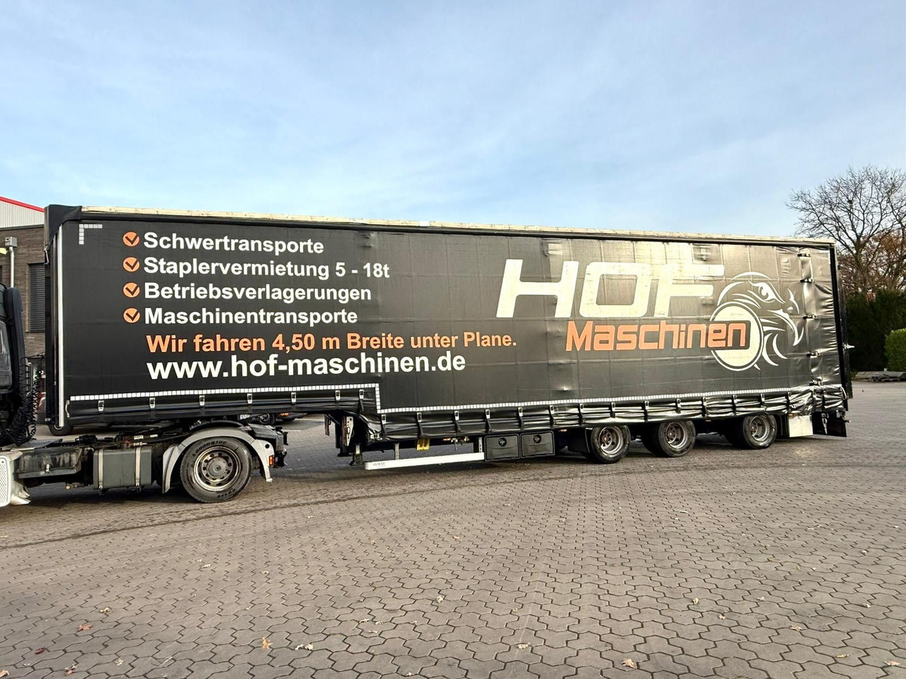 Wiese 3-Achs Stufen Sattel mit Auffahrrampe 25T - Low loader semi-trailer: picture 5 Wiese 3-Achs Stufen Sattel mit Auffahrrampe 25T - Low loader semi-trailer: picture 5