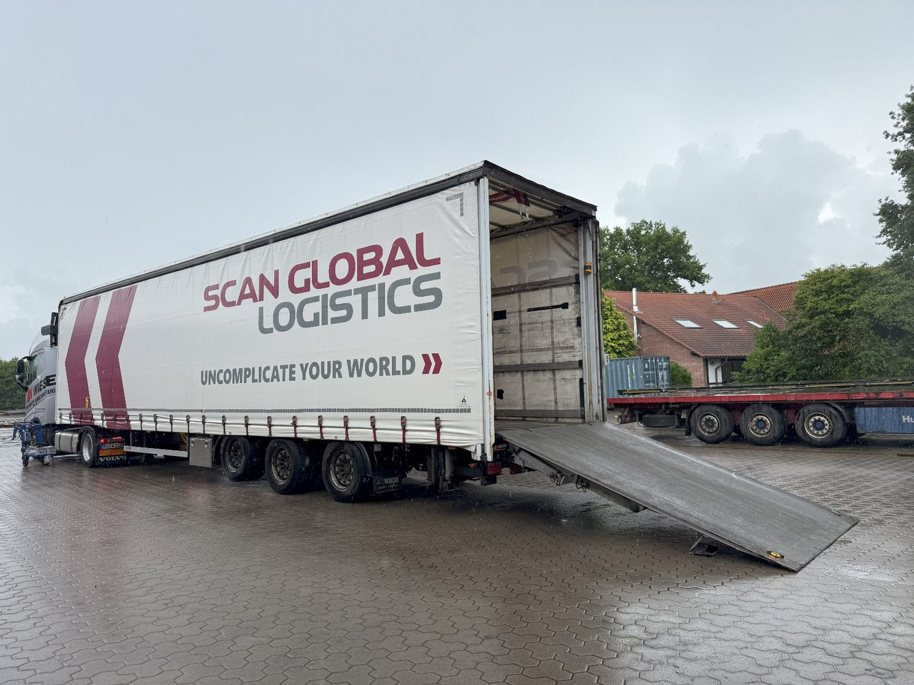 Low loader semi-trailer Wiese Mega Schiebeplane mit Dhollandia Rampe 9t: picture 6