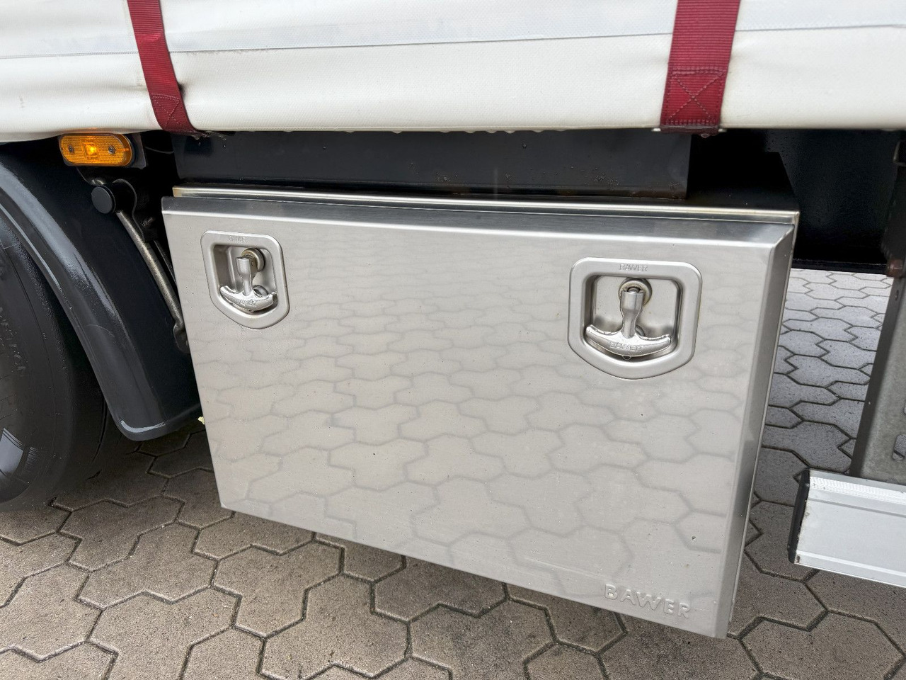 Low loader semi-trailer Wiese Mega Schiebeplane mit Dhollandia Rampe 9t: picture 12