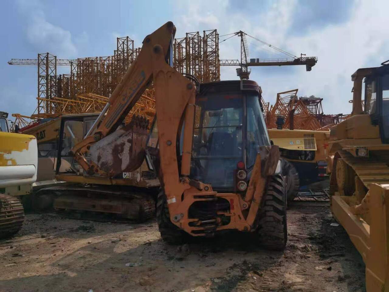 CASE 580L - Backhoe loader: picture 4 CASE 580L - Backhoe loader: picture 4