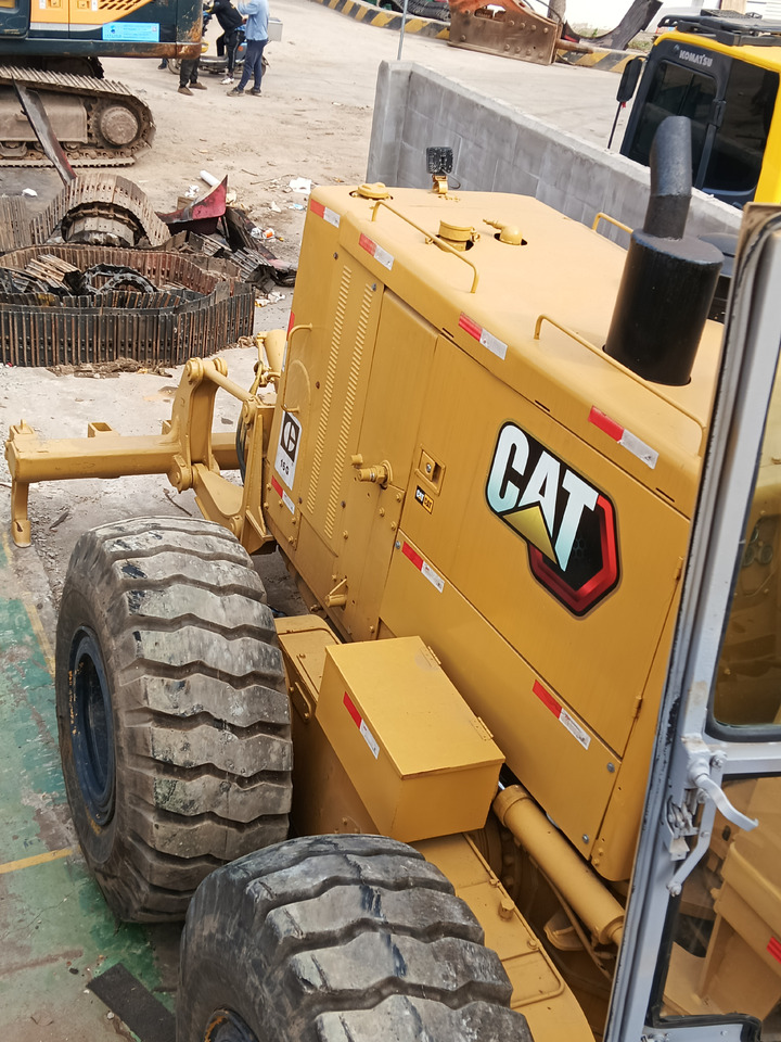 CATERPILLAR 16G - Grader: picture 5 CATERPILLAR 16G - Grader: picture 5