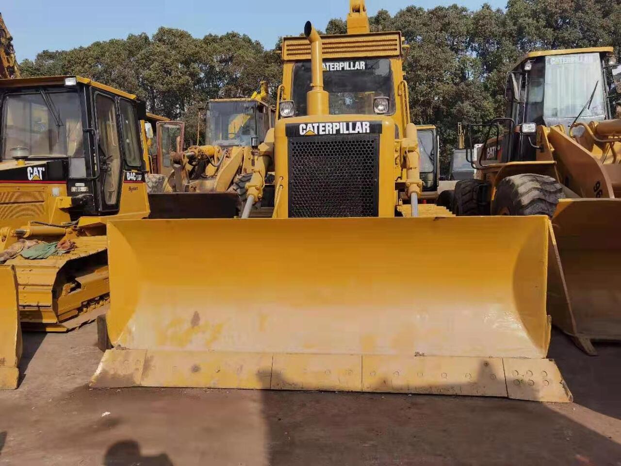 CATERPILLAR D6D - Bulldozer: picture 2 CATERPILLAR D6D - Bulldozer: picture 2