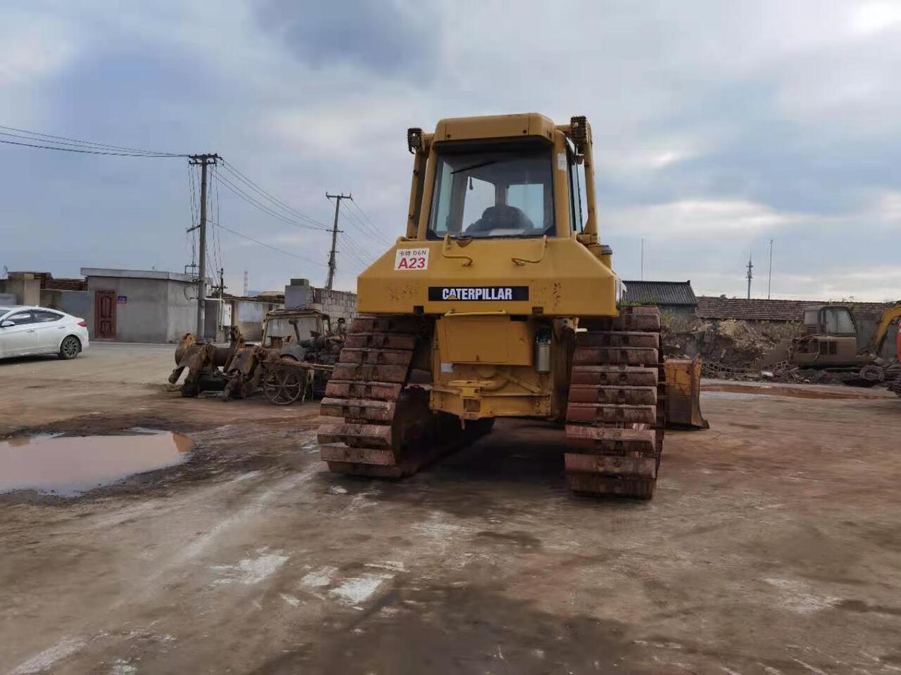 CATERPILLAR D6N - Bulldozer: picture 3 CATERPILLAR D6N - Bulldozer: picture 3