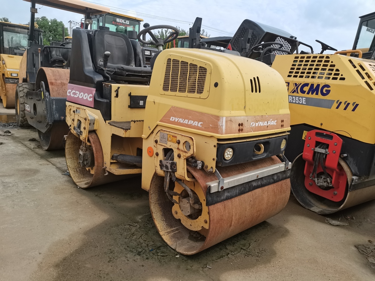 DYNAPAC CC300C - Roller: picture 1 DYNAPAC CC300C - Roller: picture 1