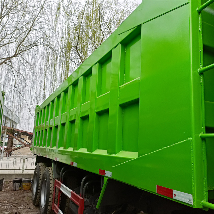 HOWO 8x4 375hp - Tipper: picture 3 HOWO 8x4 375hp - Tipper: picture 3