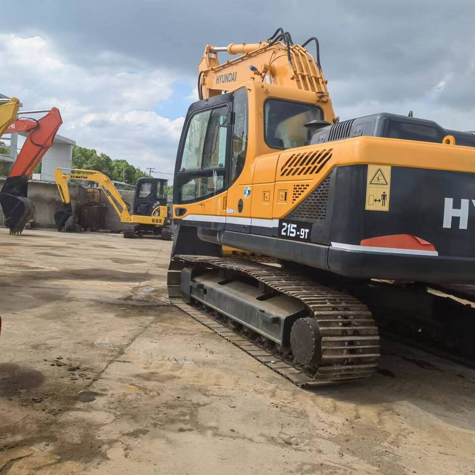 HYUNDAI R215-9T - Crawler excavator: picture 5 HYUNDAI R215-9T - Crawler excavator: picture 5