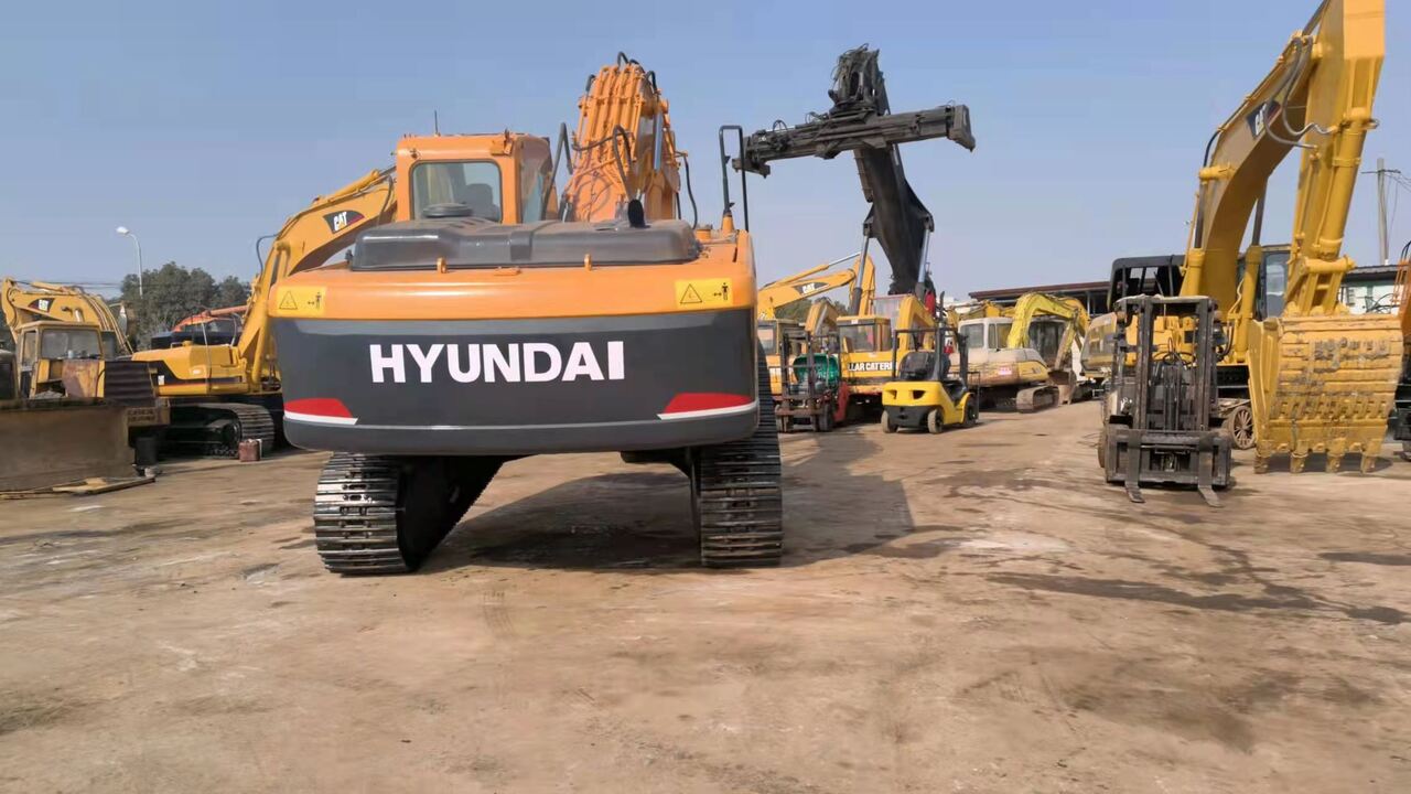 HYUNDAI R305LC-9T - Crawler excavator: picture 3 HYUNDAI R305LC-9T - Crawler excavator: picture 3