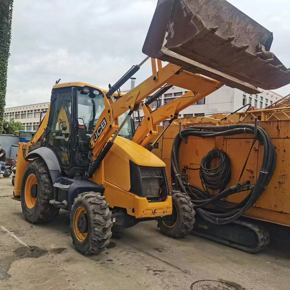 JCB 3CX ECO - Backhoe loader: picture 1 JCB 3CX ECO - Backhoe loader: picture 1