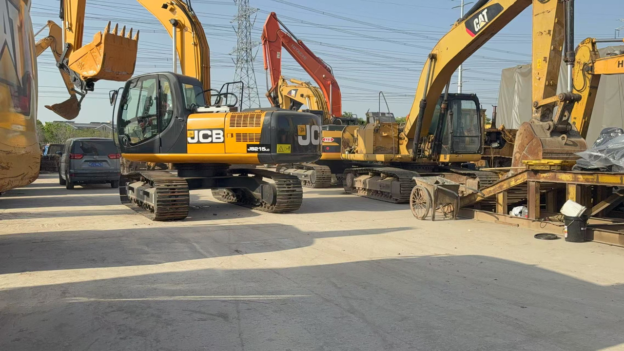 JCB JS215LC - Crawler excavator: picture 3 JCB JS215LC - Crawler excavator: picture 3