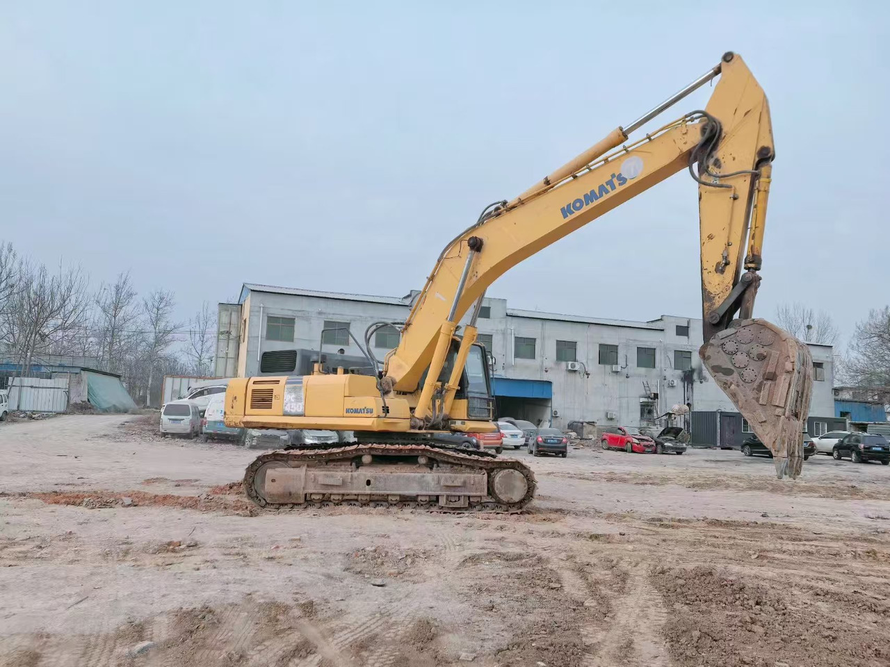 KOMATSU PC450-8 - Crawler excavator: picture 4 KOMATSU PC450-8 - Crawler excavator: picture 4