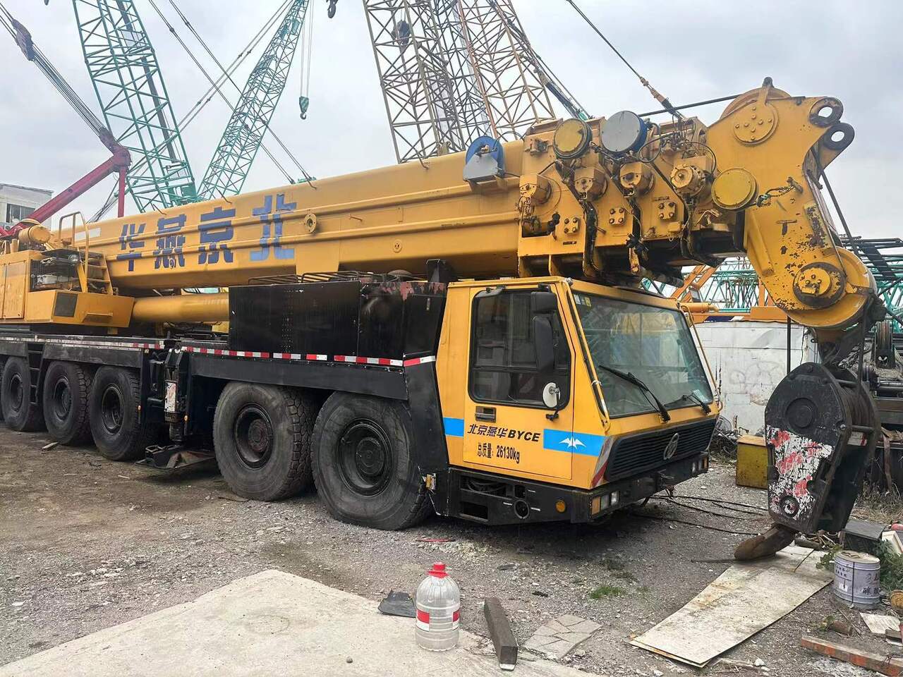 Liebherr KMK6200 - Crane: picture 1 Liebherr KMK6200 - Crane: picture 1