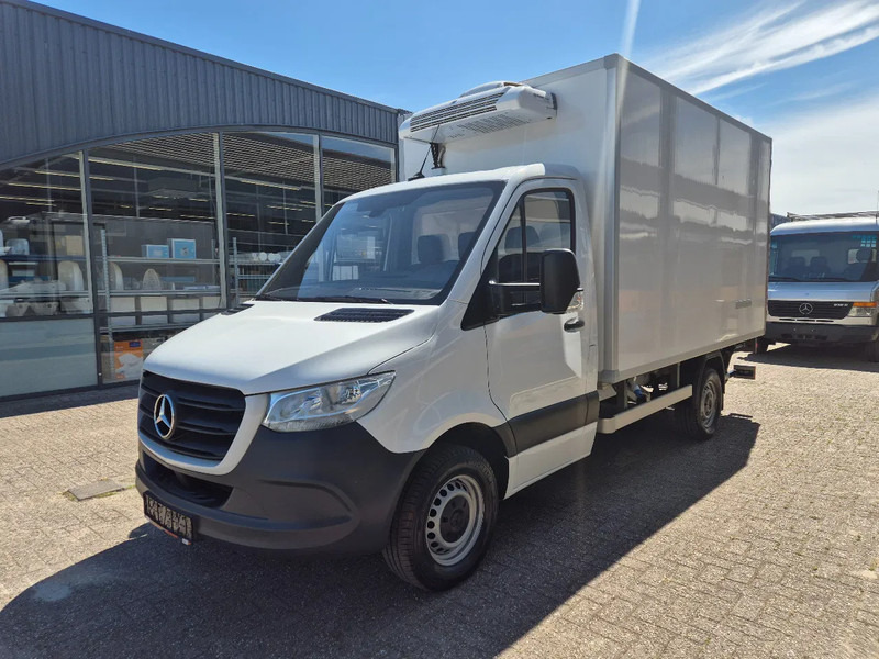 Mercedes-Benz Sprinter 315 CDI/ Kuhlkoffer/ TK V300 MAX/ LBW/ Stby230 - Refrigerated van: picture 5 Mercedes-Benz Sprinter 315 CDI/ Kuhlkoffer/ TK V300 MAX/ LBW/ Stby230 - Refrigerated van: picture 5