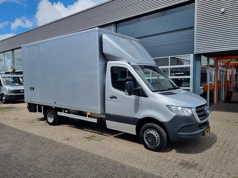 Mercedes-Benz Sprinter 516 CDI Koffer LBW 21m3 Euro 6 - Box van: picture 1 Mercedes-Benz Sprinter 516 CDI Koffer LBW 21m3 Euro 6 - Box van: picture 1