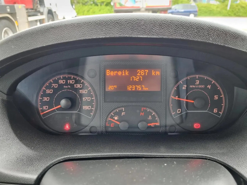 Panel van Peugeot Boxer 435 2.0 HDI L3H2 Pro/ Airco/ Navi/ Imperiaal: picture 11 Panel van Peugeot Boxer 435 2.0 HDI L3H2 Pro/ Airco/ Navi/ Imperiaal: picture 11