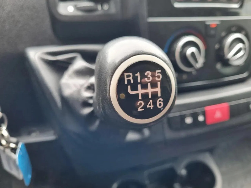 Panel van Peugeot Boxer 435 2.0 HDI L3H2 Pro/ Airco/ Navi/ Imperiaal: picture 12 Panel van Peugeot Boxer 435 2.0 HDI L3H2 Pro/ Airco/ Navi/ Imperiaal: picture 12