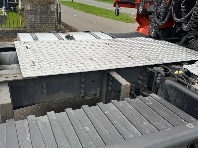 Scania P360 HOLLAND TRUCKHEAD WITH INSPECTION - Tractor unit: picture 4 Scania P360 HOLLAND TRUCKHEAD WITH INSPECTION - Tractor unit: picture 4