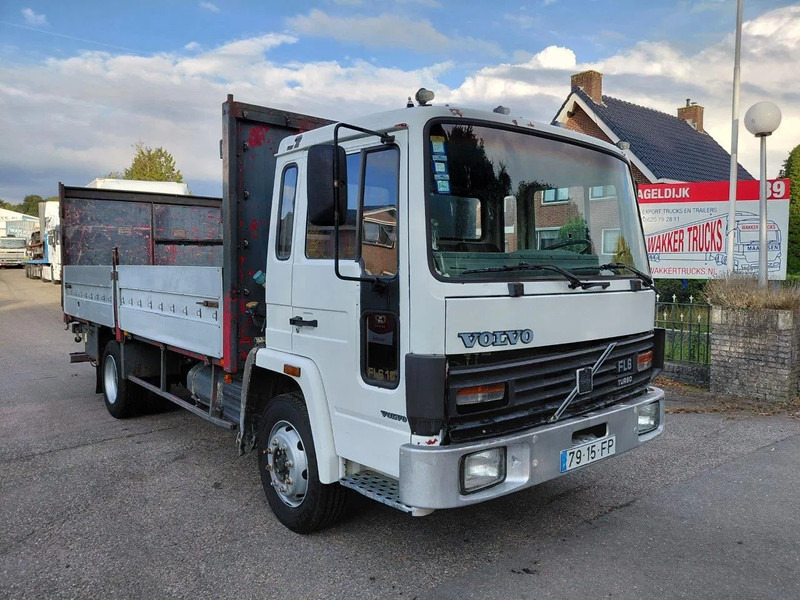 Volvo FL 6 10 4x2 Steel Suspension - Dropside/ Flatbed truck: picture 2 Volvo FL 6 10 4x2 Steel Suspension - Dropside/ Flatbed truck: picture 2