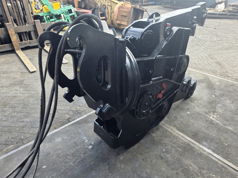 Verachtert vt 40 combischaar pulverizer caterpillar mp 20 jaw crusher - Demolition shears: picture 5 Verachtert vt 40 combischaar pulverizer caterpillar mp 20 jaw crusher - Demolition shears: picture 5