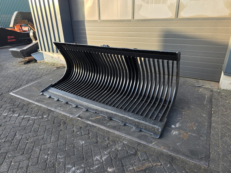 Puinbak volvo l60f l 70shovelbak volvo l60 wiellader bak volvo l60 l70 - Bucket for Construction machinery: picture 2 Puinbak volvo l60f l 70shovelbak volvo l60 wiellader bak volvo l60 l70 - Bucket for Construction machinery: picture 2