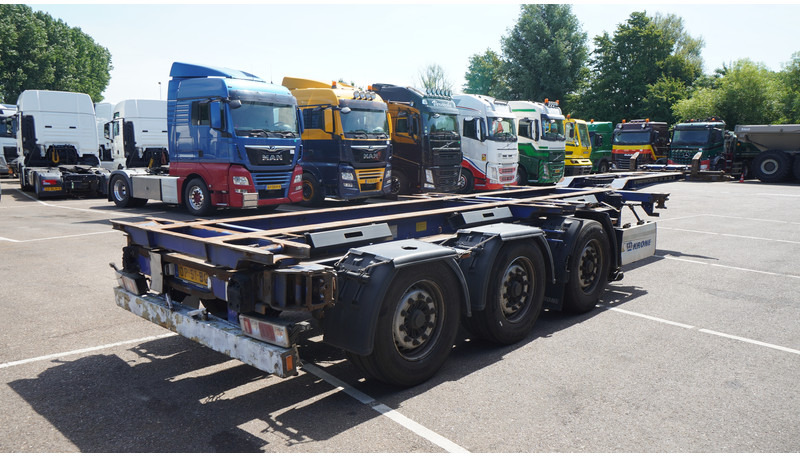 Krone 3 AXLE CONTAINER TRANSPORT TRAILER EXTENDABLE 45 FT - Container transporter/ Swap body semi-trailer: picture 4 Krone 3 AXLE CONTAINER TRANSPORT TRAILER EXTENDABLE 45 FT - Container transporter/ Swap body semi-trailer: picture 4