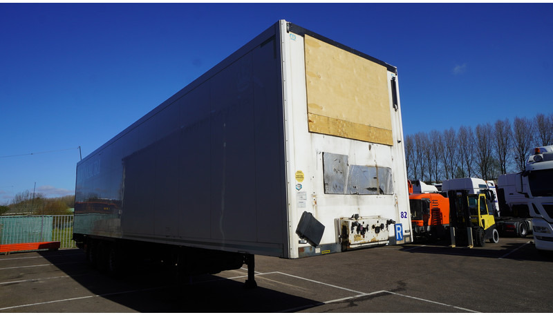 Krone 3 AXLE ISOTHERM BOX TRAILER - Refrigerator semi-trailer: picture 3 Krone 3 AXLE ISOTHERM BOX TRAILER - Refrigerator semi-trailer: picture 3