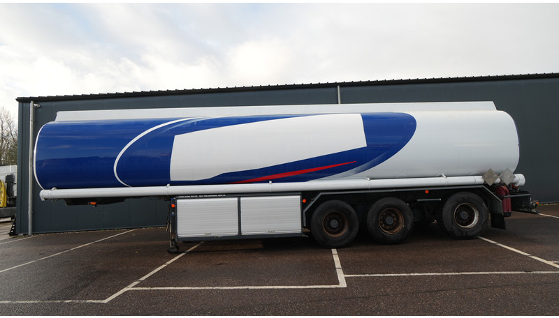Tank semi-trailer for transportation of fuel LAG 3 AXLE ADR FUEL TANK TRAILER 45.000ltr: picture 1