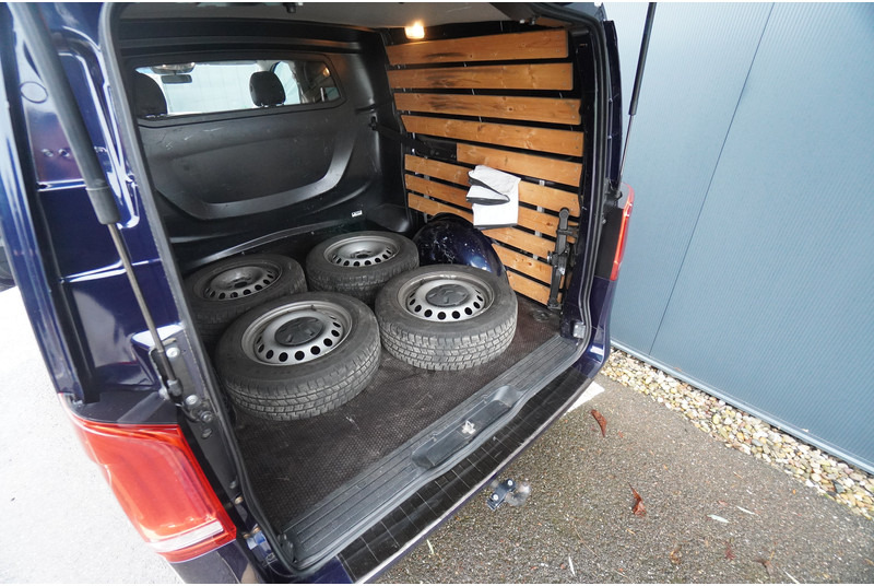 Minibus, Passenger van Mercedes-Benz Vito 114CDI: picture 12