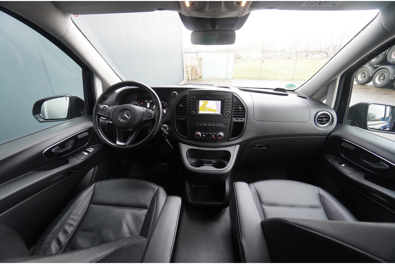 Minibus, Passenger van Mercedes-Benz Vito 114CDI: picture 6