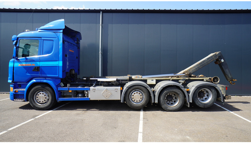 Scania G450 8X2 RETARDER HOOKARM SYSTEM - Hook lift truck: picture 1 Scania G450 8X2 RETARDER HOOKARM SYSTEM - Hook lift truck: picture 1