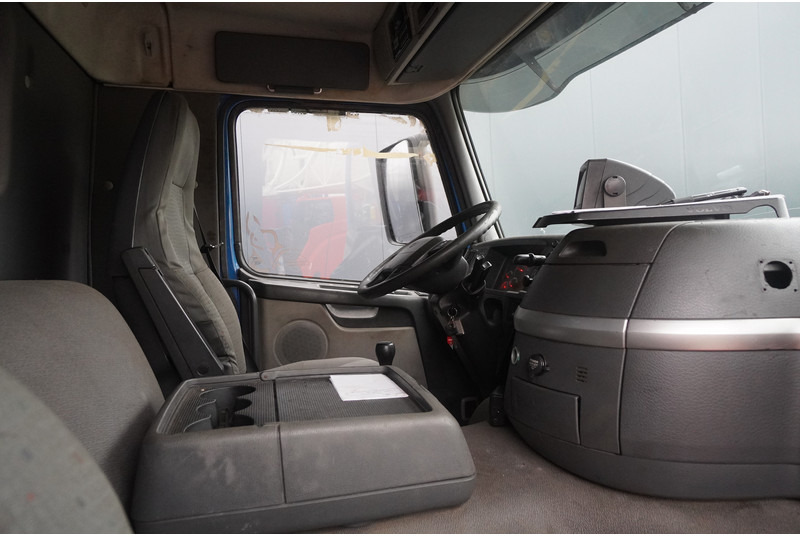 Terberg FM 1850-T 420 8x4 TIPPER 575.600KM - Tipper: picture 5 Terberg FM 1850-T 420 8x4 TIPPER 575.600KM - Tipper: picture 5