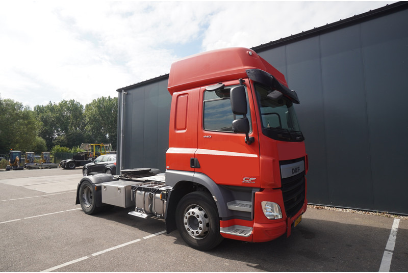 DAF CF 440 EURO 6 674.600KM - Tractor unit: picture 4 DAF CF 440 EURO 6 674.600KM - Tractor unit: picture 4