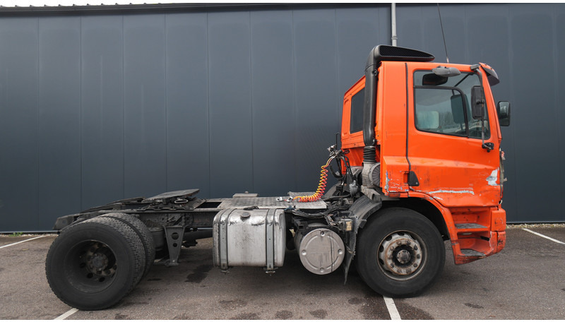 DAF CF 75/280 MANUAL GEARBOX 706.000KM - Tractor unit: picture 2 DAF CF 75/280 MANUAL GEARBOX 706.000KM - Tractor unit: picture 2