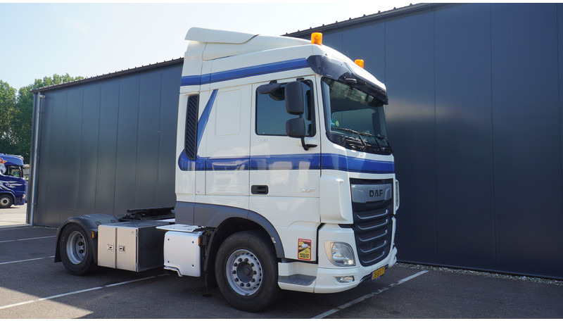 DAF XF 450 EURO 6 909.000KM - Tractor unit: picture 4 DAF XF 450 EURO 6 909.000KM - Tractor unit: picture 4