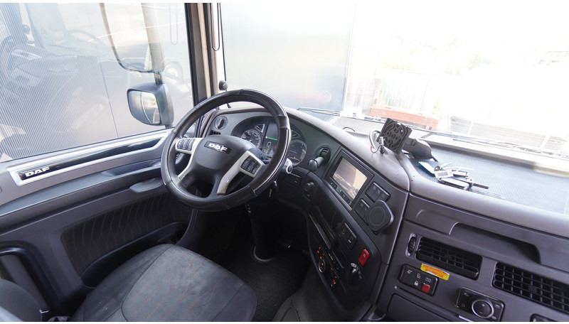 DAF XF 450 EURO 6 909.000KM - Tractor unit: picture 5 DAF XF 450 EURO 6 909.000KM - Tractor unit: picture 5