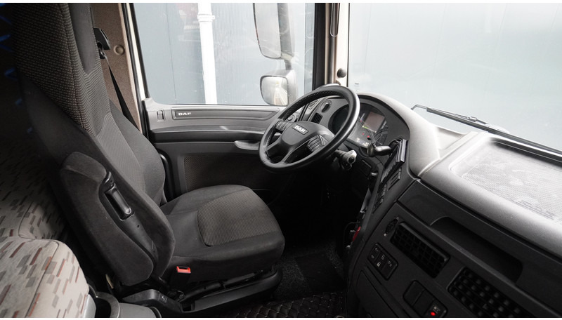 DAF XF 460 MEGA EURO 6 SSC - Tractor unit: picture 5 DAF XF 460 MEGA EURO 6 SSC - Tractor unit: picture 5