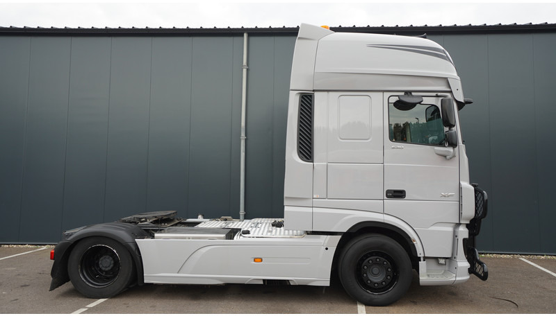 DAF XF530 FT SSC EURO 6 574.000KM INTARDER - Tractor unit: picture 2 DAF XF530 FT SSC EURO 6 574.000KM INTARDER - Tractor unit: picture 2