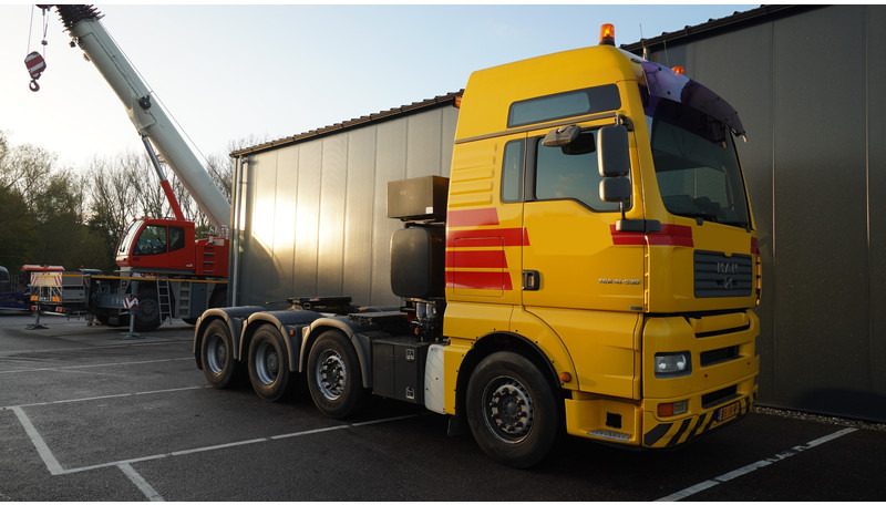 MAN TGA 41.530 8X4 160 TON'S RETARDER 283.000KM - Tractor unit: picture 4 MAN TGA 41.530 8X4 160 TON'S RETARDER 283.000KM - Tractor unit: picture 4