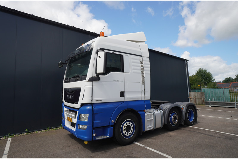 MAN TGX 26.440 6X2 841.400KM - Tractor unit: picture 3 MAN TGX 26.440 6X2 841.400KM - Tractor unit: picture 3