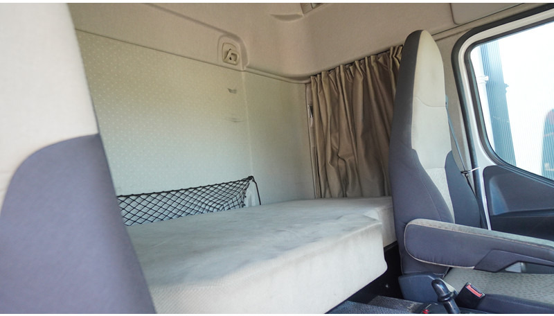 Tractor unit Renault PREMIUM 370 EURO5 685.400KM: picture 6