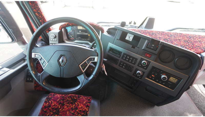 Renault T 460 6X2 EURO 6 854.000KM - Tractor unit: picture 5 Renault T 460 6X2 EURO 6 854.000KM - Tractor unit: picture 5
