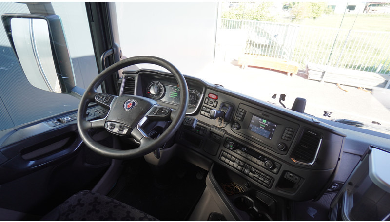 Scania R 450 TOPLINE EURO 6 RETARDER 869.000KM - Tractor unit: picture 5 Scania R 450 TOPLINE EURO 6 RETARDER 869.000KM - Tractor unit: picture 5