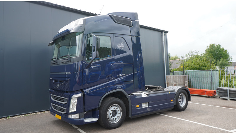 Volvo FH 460 EURO 6 GLOBETROTTER 647.000KM - Tractor unit: picture 3 Volvo FH 460 EURO 6 GLOBETROTTER 647.000KM - Tractor unit: picture 3