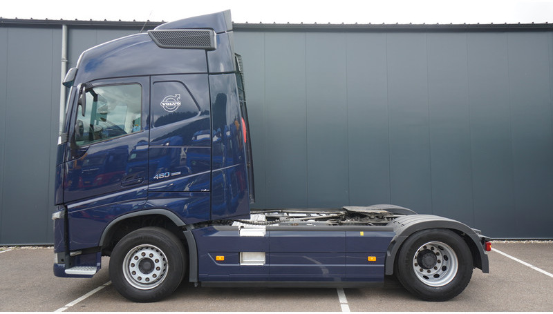 Volvo FH 460 EURO 6 GLOBETROTTER 770.000KM - Tractor unit: picture 1 Volvo FH 460 EURO 6 GLOBETROTTER 770.000KM - Tractor unit: picture 1
