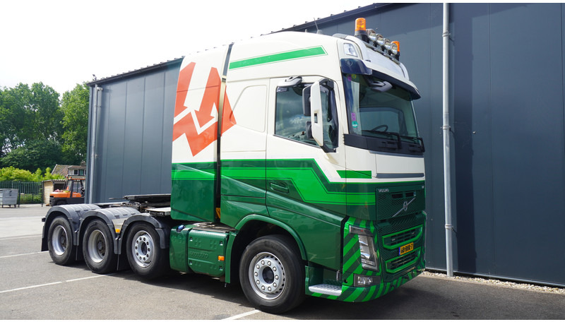 Volvo FH16 750 8X4 260T 683.000KM - Tractor unit: picture 4 Volvo FH16 750 8X4 260T 683.000KM - Tractor unit: picture 4