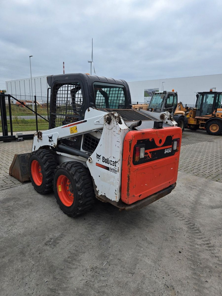 Bobcat S450 - Wheel loader: picture 5 Bobcat S450 - Wheel loader: picture 5