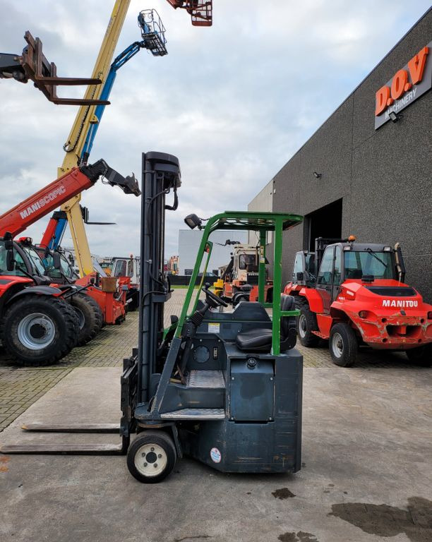 Combilift C3000CB - Diesel forklift: picture 2 Combilift C3000CB - Diesel forklift: picture 2