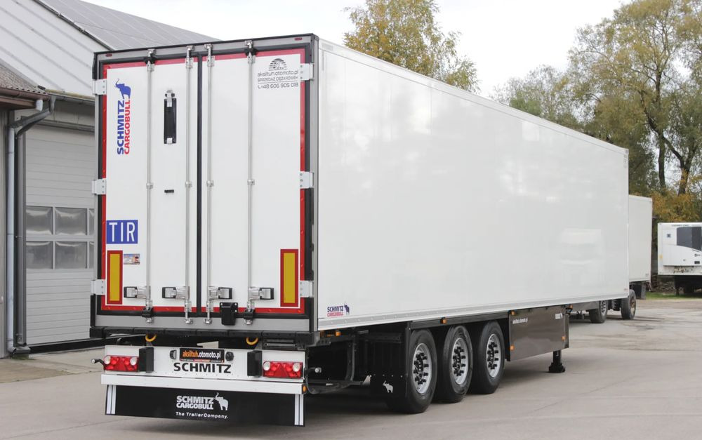 Schmitz Cargobull FP 60 V7 Thermo King SLXi 300 / JAK NOWA / ŚCIANA 7 CM / - Refrigerator semi-trailer: picture 4 Schmitz Cargobull FP 60 V7 Thermo King SLXi 300 / JAK NOWA / ŚCIANA 7 CM / - Refrigerator semi-trailer: picture 4
